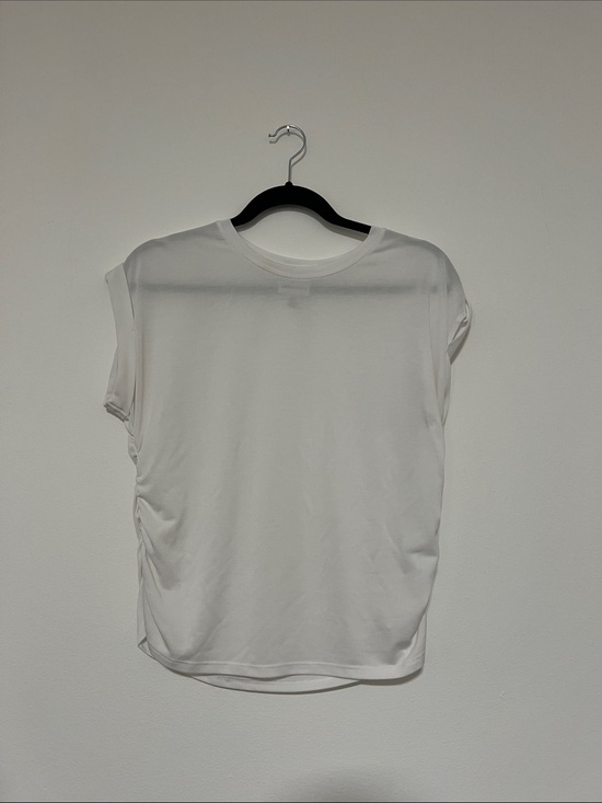 INDUSTRY Tops - Women's White Short Sleeve Tee